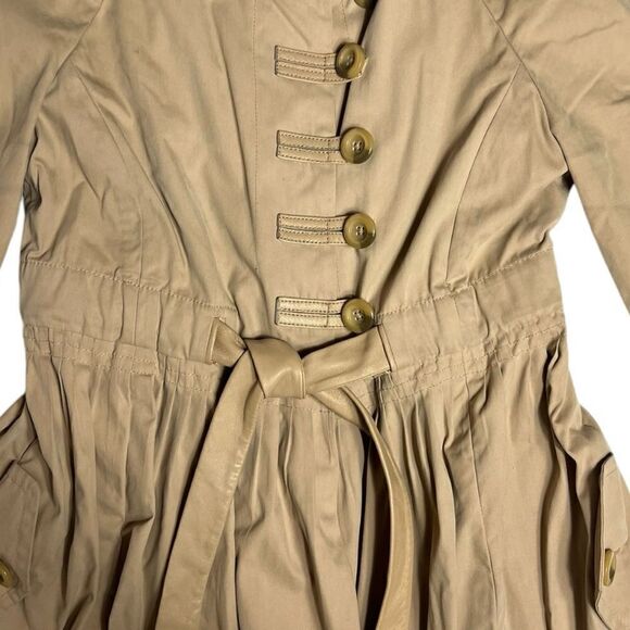 Diane Von Furstenberg Women’s Tan Tie Waist Trench Coat Size 2 - Picture 11 of 13